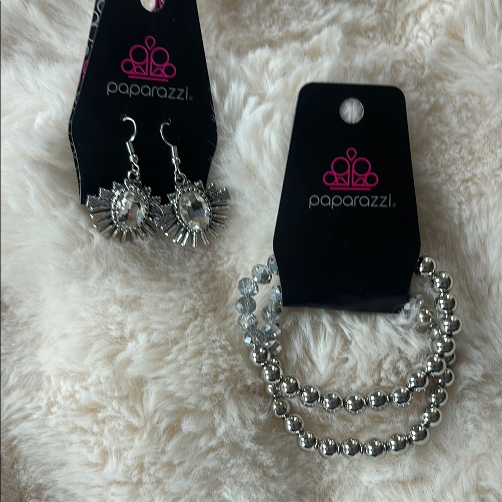 Women’s Paparazzi Silver Earrings and Bracelet Bundle Set NEW